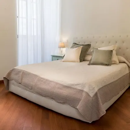 Salimbeni Apartment *